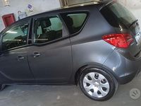 Usata Opel Meriva 95 CV (69 kW) 2012 Grigio Monovolume