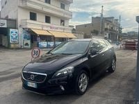 Usata Volvo V40 CC Summum 115 CV (84 kW) 2015 Nero Station wagon