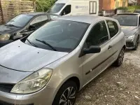 Usata Renault Clio II Dynamique 75 CV (55 kW) 2007 Berlina
