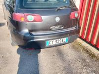Usata Fiat Croma 150 CV (110 kW) 2005 Marrone Station wagon