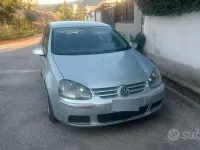 Usata VW Golf IV 105 CV (77 kW) 2005 Marrone Berlina