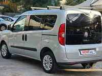 Usata Fiat Doblò Emotion 105 CV (77 kW) 2011 Grigio Monovolume