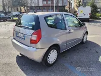 Occasion Citroën C2 Elegance 60 ch (44 kW) 2004 Gris Citadine