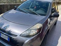 Usata Renault Clio III 68 CV (50 kW) 2010 Berlina
