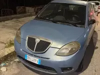 Usata Lancia Ypsilon 60 CV (44 kW) 2004 Utilitaria