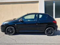 Usata Peugeot 206+ 60 CV (44 kW) 2011 Nero Utilitaria