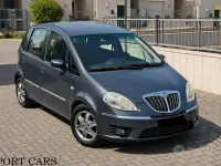 Usata Lancia Musa 69 CV (50 kW) 2009 Bluazzurro Monovolume