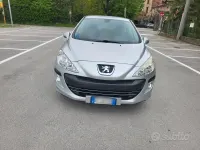 Usata Peugeot 308 98 CV (72 kW) 2011 Grigio Berlina