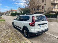 Usata Dacia Jogger Expression 110 CV (80 kW) 2023 Bianco Monovolume