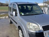 Usata Fiat Doblò 60 CV (44 kW) 2008 Argento Monovolume