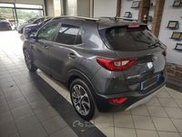Usata Kia Stonic 97 CV (71 kW) 2018 Grigio SUV