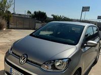 Usata VW up! Move 68 CV (50 kW) 2021 Argento Utilitaria