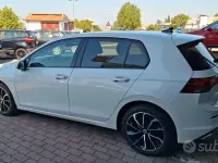 Usata VW Golf VIII Style 116 CV (85 kW) 2022 Bianco Berlina