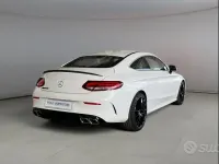 Usata Mercedes 220 194 CV (142 kW) 2019 Bianco Coupé