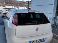 Usata Fiat Punto Street 75 CV (55 kW) 2014 Bianco Utilitaria