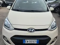 Usata Hyundai i10 67 CV (49 kW) 2014 Beige Utilitaria