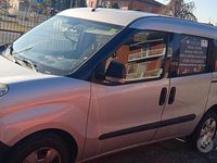 Usata Opel Combo 105 CV (77 kW) 2016 Grigio Monovolume