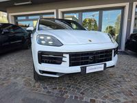 Usata Porsche Cayenne Sport 470 CV (345 kW) 2024 Bianco SUV