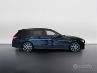 Usata Mercedes C300 265 CV (194 kW) 2022 Nero Station wagon