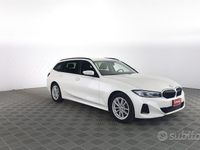 Begagnad BMW 318 Efficient Dynamics 150 HK (110 kW) 2023 Vit Kombi