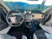 Usata Lancia Ypsilon 95 CV (69 kW) 2005 Marrone Utilitaria