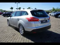 Usata Ford Focus 120 CV (88 kW) 2015 Grigio scuro Station wagon