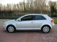 Usata Audi A3 S-Line 102 CV (75 kW) 2008 Grigio metallizzato Utilitaria
