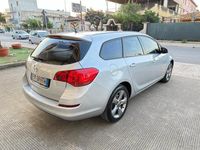 Usata Opel Astra 110 CV (80 kW) 2012 Grigio Station wagon