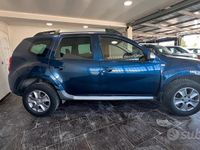 Usata Dacia Duster 110 CV (80 kW) 2015 Blu SUV