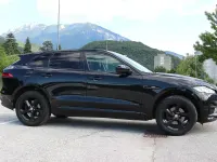 Usata Jaguar F-Pace R-Sport 180 CV (132 kW) 2018 Nero SUV