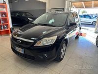 Usata Ford Focus 110 CV (80 kW) 2009 Nero Station wagon