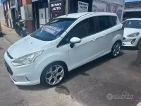 Begagnad Ford B-MAX Titanium 100 HK (73 kW) 2013 Vit Minibuss