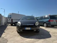 Usata Fiat Punto Evo Dynamic 75 CV (55 kW) 2011 Nero Utilitaria