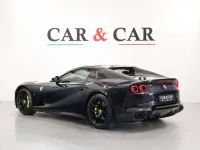 Usata Ferrari 812 799 CV (587 kW) 2023 Nero Cabrio