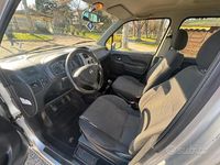 Usata Opel Agila 75 CV (55 kW) 2004 Grigio Monovolume