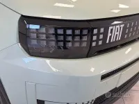 Nuova Fiat Grande Panda Icon 110 CV (80 kW) 2026 Blu Utilitaria