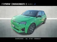 Usata Renault 5 E-Tech Komfort 110 kW (150 CV) 2025 Verde chiaro Utilitaria