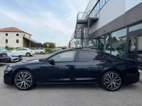 Usata Audi A8 Ambiente 286 CV (210 kW) 2024 Blu Berlina