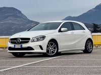 Usata Mercedes A180 Premium 122 CV (89 kW) 2016 Bianco Berlina