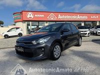 Usata Kia Rio Active 84 CV (61 kW) 2018 Grigio Berlina