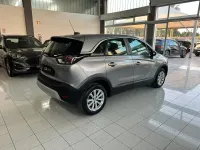 Usata Opel Crossland Elegance 120 CV (88 kW) 2022 Argento SUV