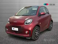 Usata Smart ForTwo Electric Drive Prime 60 kW (82 CV) 2023 Rosso Berlina