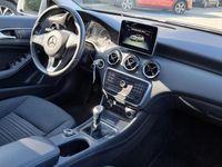 Usata Mercedes A180 109 CV (80 kW) 2017 Grigio Berlina