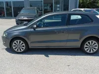 Usata VW Polo Highline 90 CV (66 kW) 2010 Grigio Utilitaria
