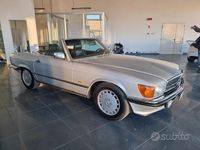 Usata Mercedes SL300 188 CV (138 kW) 1987 Grigio Cabrio