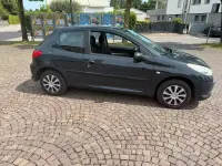 Usata Peugeot 206+ 60 CV (44 kW) 2011 Nero Utilitaria