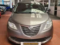 Usata Lancia Ypsilon Gold 69 CV (50 kW) 2013 Grigio Utilitaria