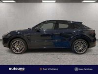Usata Porsche Cayenne Coupe 340 CV (250 kW) 2023 Blu/azzurro Coupé