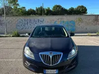 Usata Lancia Delta 120 CV (88 kW) 2010 Utilitaria
