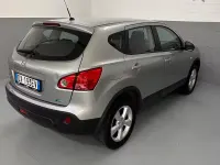 Usata Nissan Qashqai Tekna 141 CV (103 kW) 2009 Grigio SUV